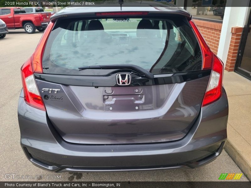 Modern Steel Metallic / Black 2018 Honda Fit LX