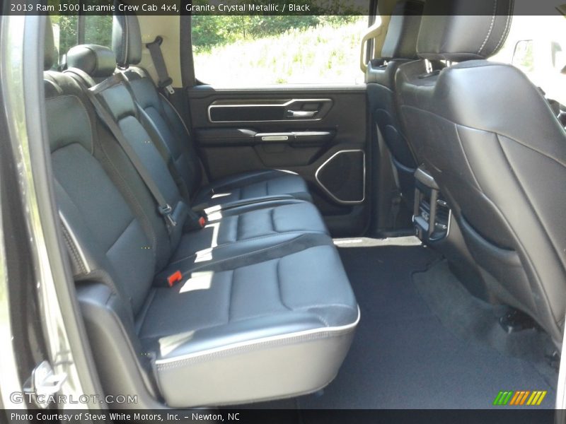 Granite Crystal Metallic / Black 2019 Ram 1500 Laramie Crew Cab 4x4