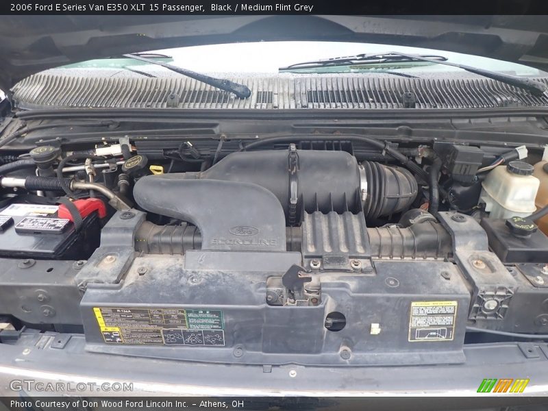 Black / Medium Flint Grey 2006 Ford E Series Van E350 XLT 15 Passenger