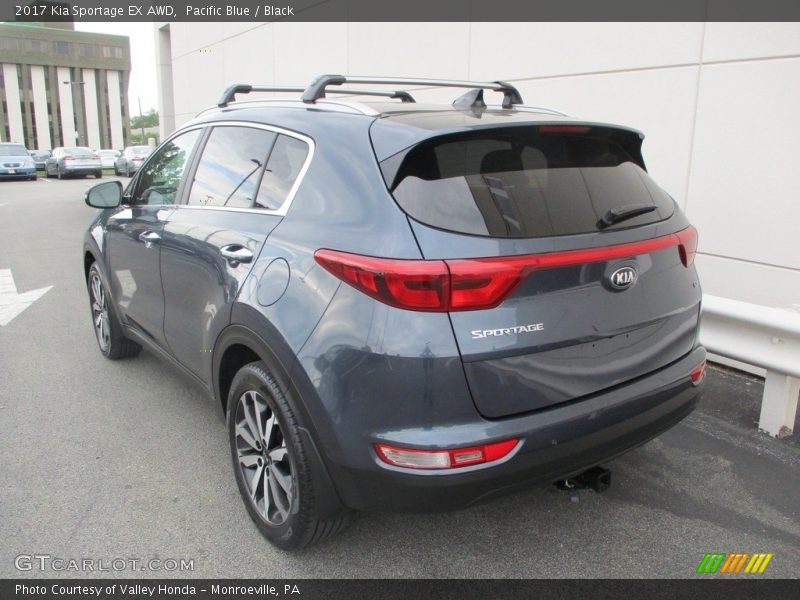 Pacific Blue / Black 2017 Kia Sportage EX AWD