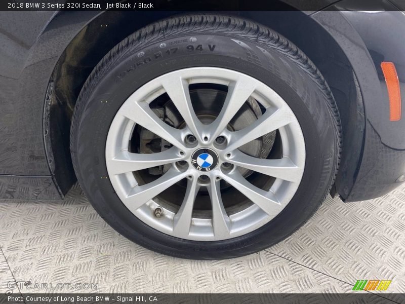 Jet Black / Black 2018 BMW 3 Series 320i Sedan