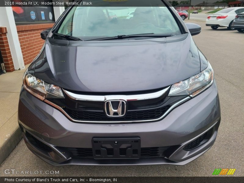 Modern Steel Metallic / Black 2018 Honda Fit LX