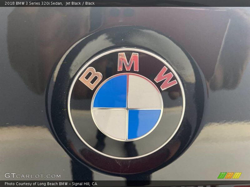 Jet Black / Black 2018 BMW 3 Series 320i Sedan