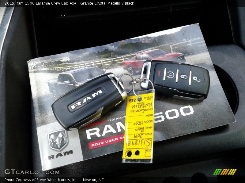 Granite Crystal Metallic / Black 2019 Ram 1500 Laramie Crew Cab 4x4