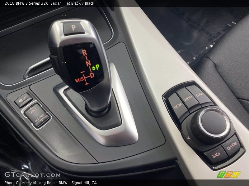 Jet Black / Black 2018 BMW 3 Series 320i Sedan
