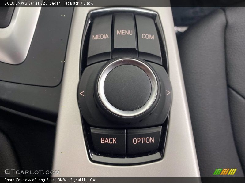 Jet Black / Black 2018 BMW 3 Series 320i Sedan