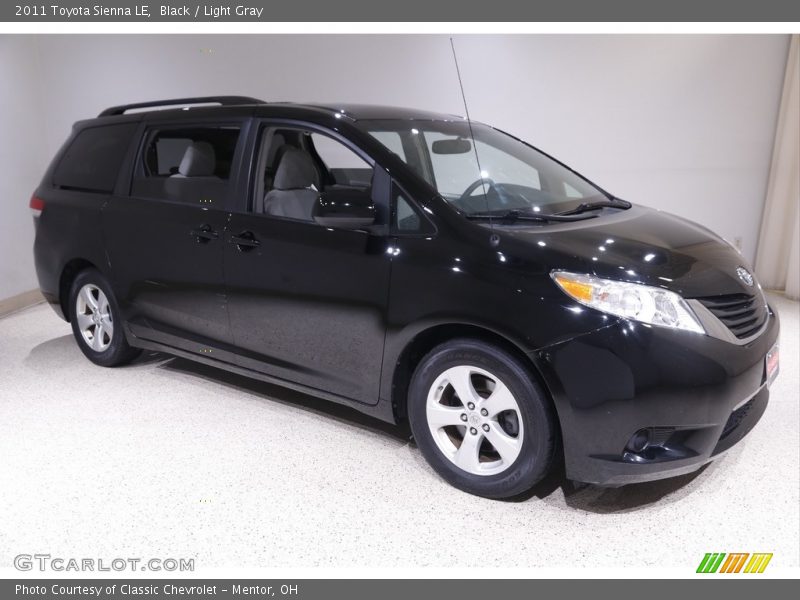 Black / Light Gray 2011 Toyota Sienna LE