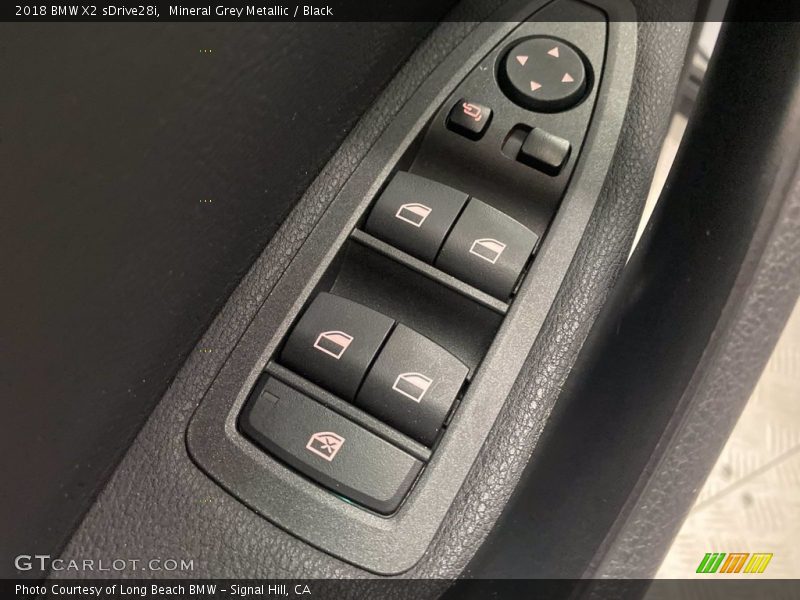 Mineral Grey Metallic / Black 2018 BMW X2 sDrive28i