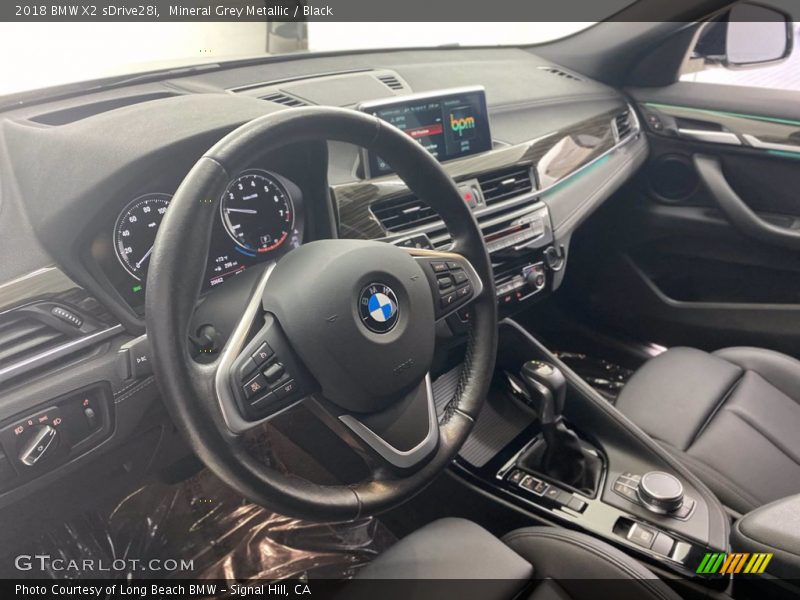 Mineral Grey Metallic / Black 2018 BMW X2 sDrive28i