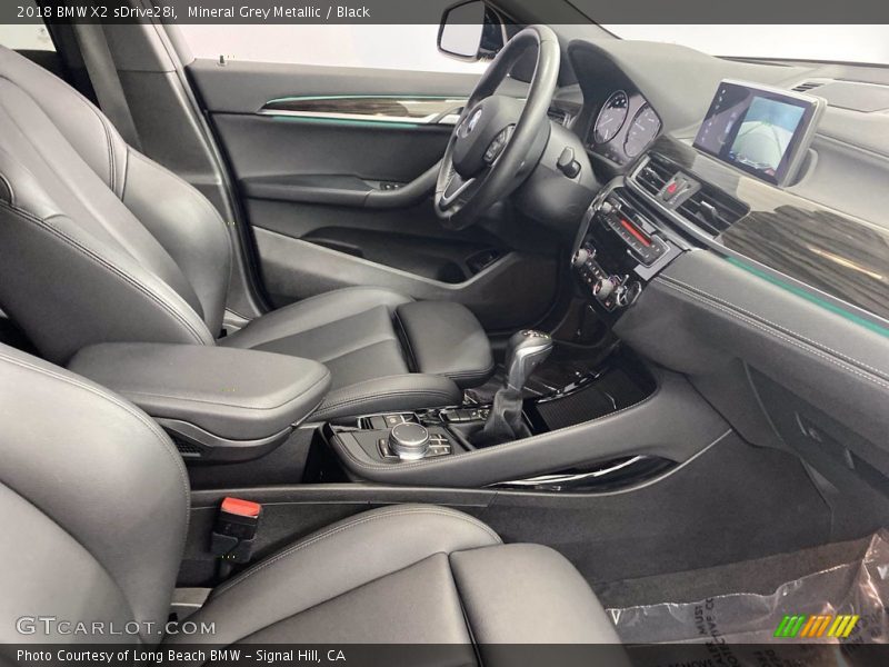 Mineral Grey Metallic / Black 2018 BMW X2 sDrive28i