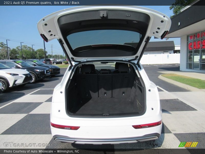 Ibis White / Black 2021 Audi Q5 Premium quattro