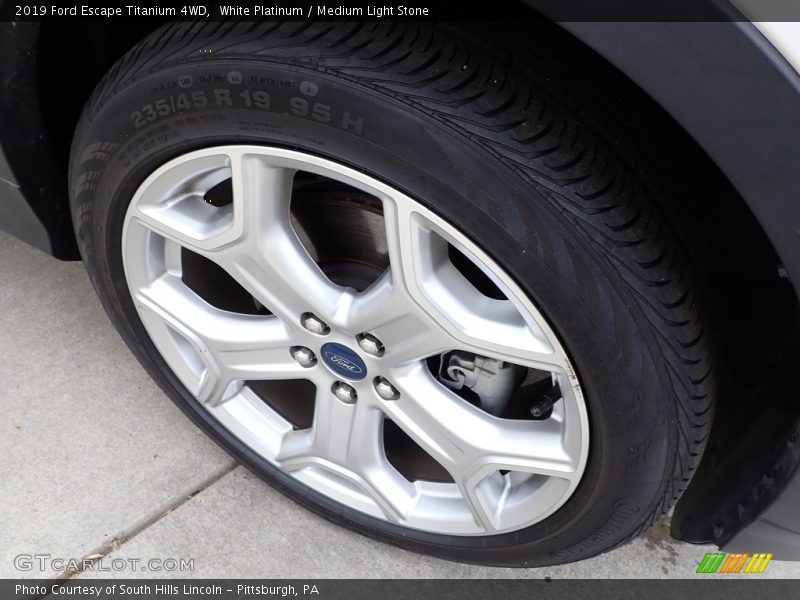 White Platinum / Medium Light Stone 2019 Ford Escape Titanium 4WD