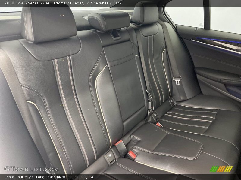 Alpine White / Black 2018 BMW 5 Series 530e iPerfomance Sedan