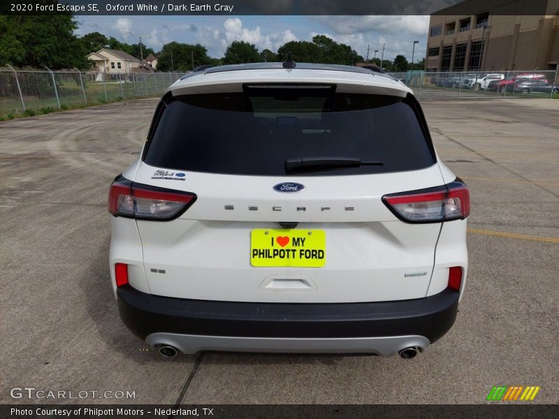 Oxford White / Dark Earth Gray 2020 Ford Escape SE