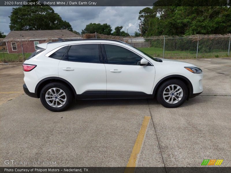 Oxford White / Dark Earth Gray 2020 Ford Escape SE