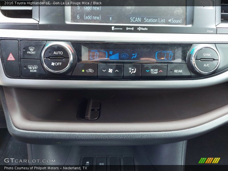 Ooh La La Rouge Mica / Black 2016 Toyota Highlander LE