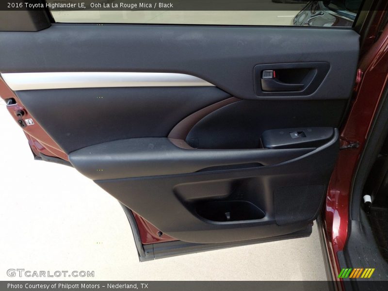 Ooh La La Rouge Mica / Black 2016 Toyota Highlander LE