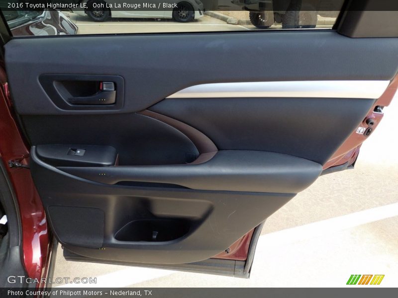 Ooh La La Rouge Mica / Black 2016 Toyota Highlander LE