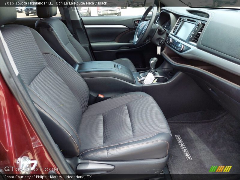 Ooh La La Rouge Mica / Black 2016 Toyota Highlander LE