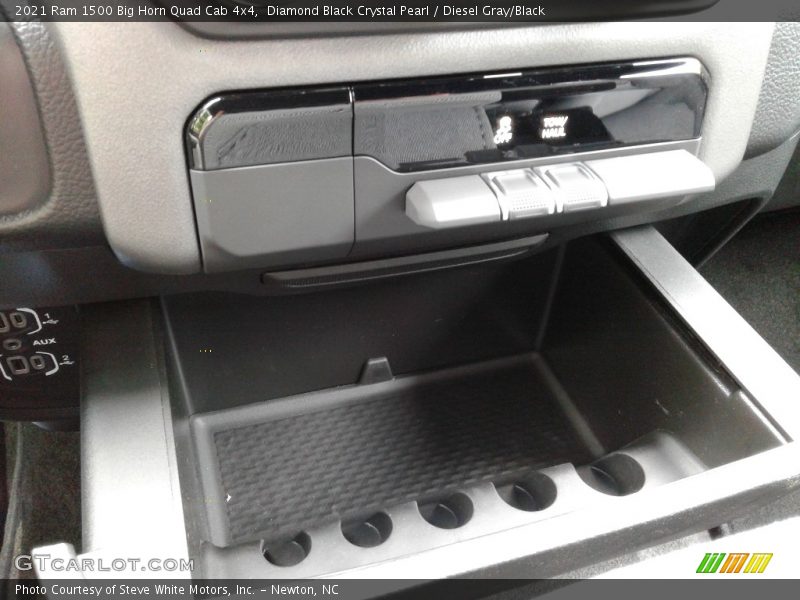 Diamond Black Crystal Pearl / Diesel Gray/Black 2021 Ram 1500 Big Horn Quad Cab 4x4
