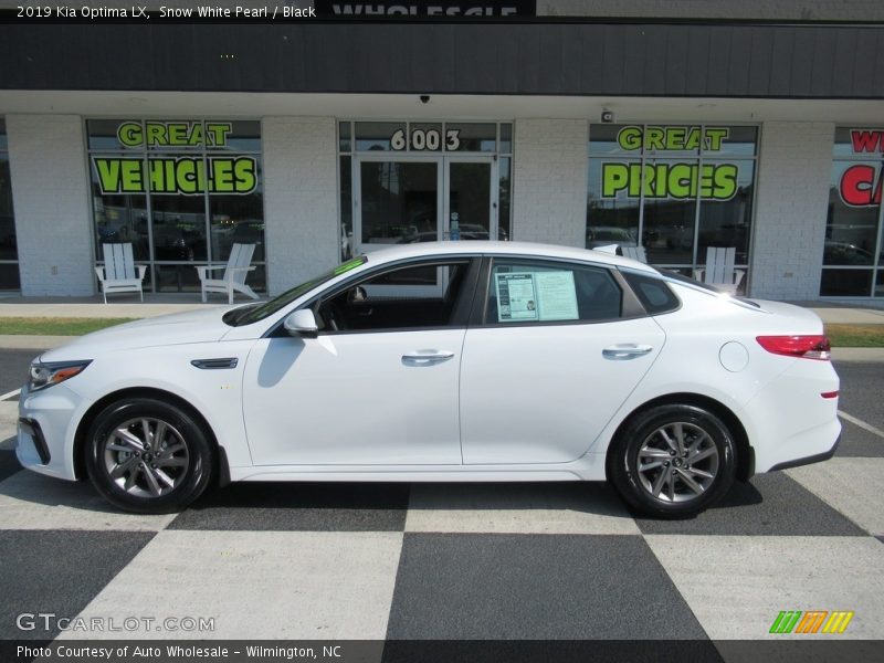 Snow White Pearl / Black 2019 Kia Optima LX