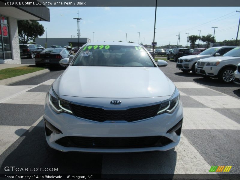 Snow White Pearl / Black 2019 Kia Optima LX