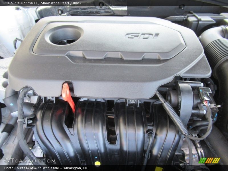 Snow White Pearl / Black 2019 Kia Optima LX