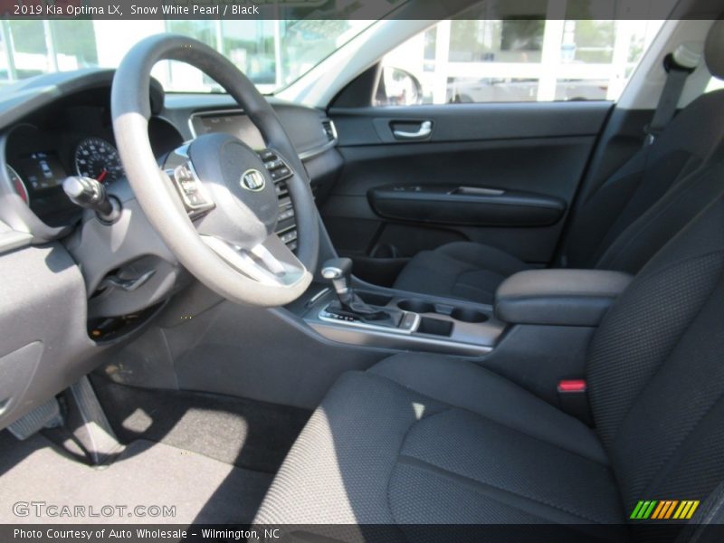 Snow White Pearl / Black 2019 Kia Optima LX