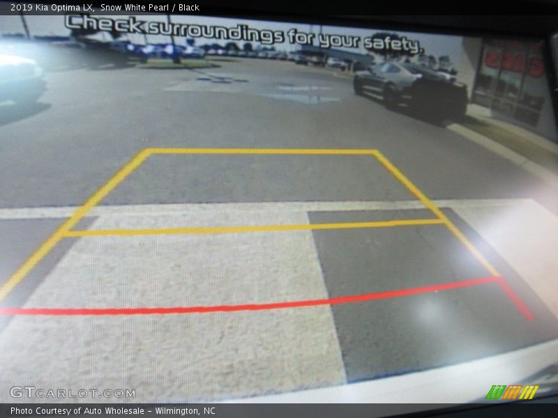 Snow White Pearl / Black 2019 Kia Optima LX