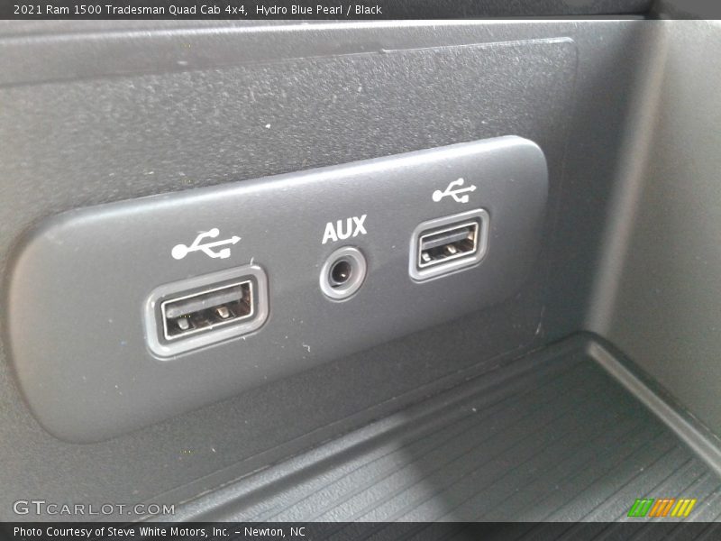 Hydro Blue Pearl / Black 2021 Ram 1500 Tradesman Quad Cab 4x4