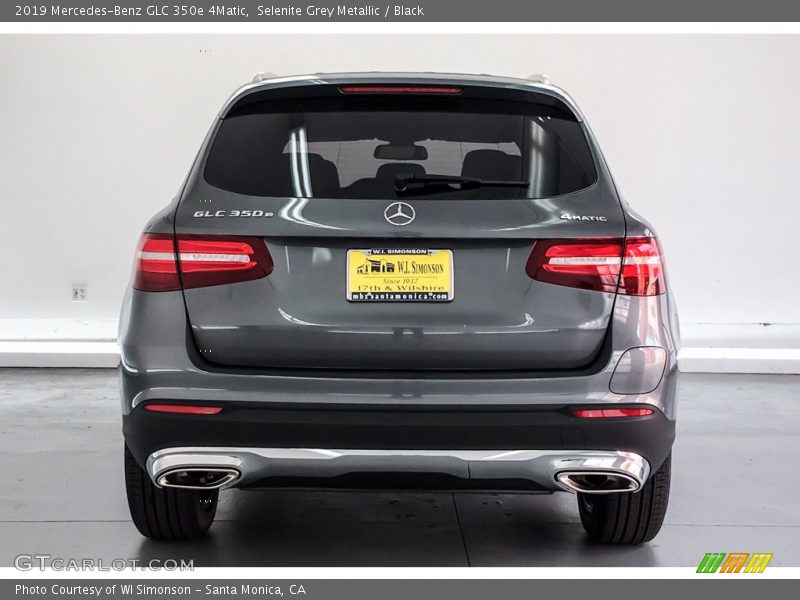 Selenite Grey Metallic / Black 2019 Mercedes-Benz GLC 350e 4Matic