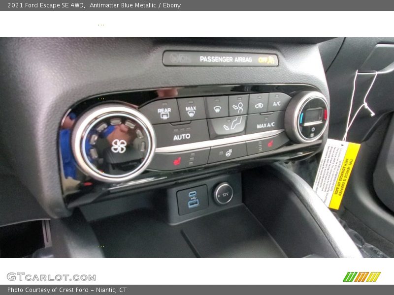 Antimatter Blue Metallic / Ebony 2021 Ford Escape SE 4WD