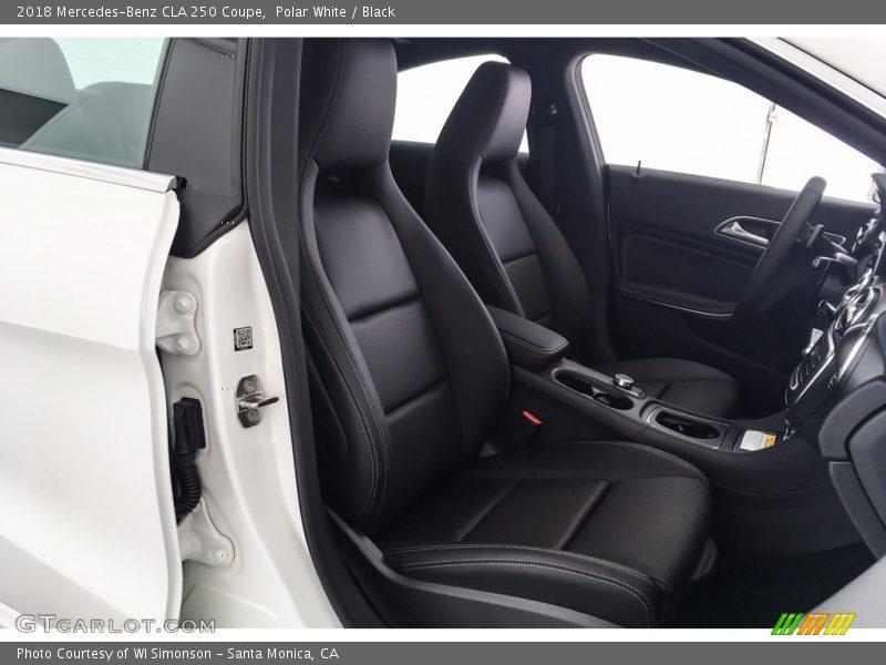 Polar White / Black 2018 Mercedes-Benz CLA 250 Coupe