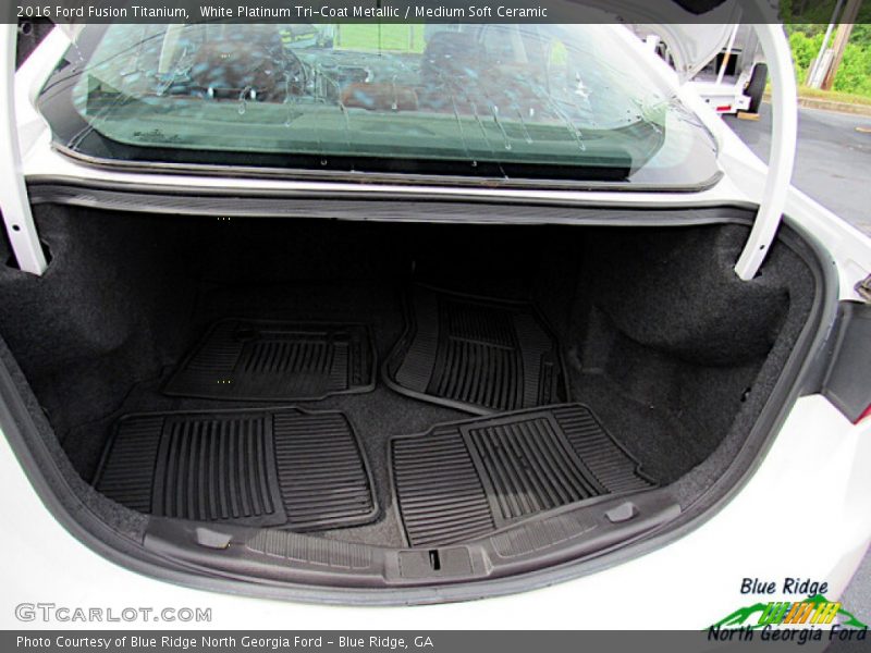 White Platinum Tri-Coat Metallic / Medium Soft Ceramic 2016 Ford Fusion Titanium