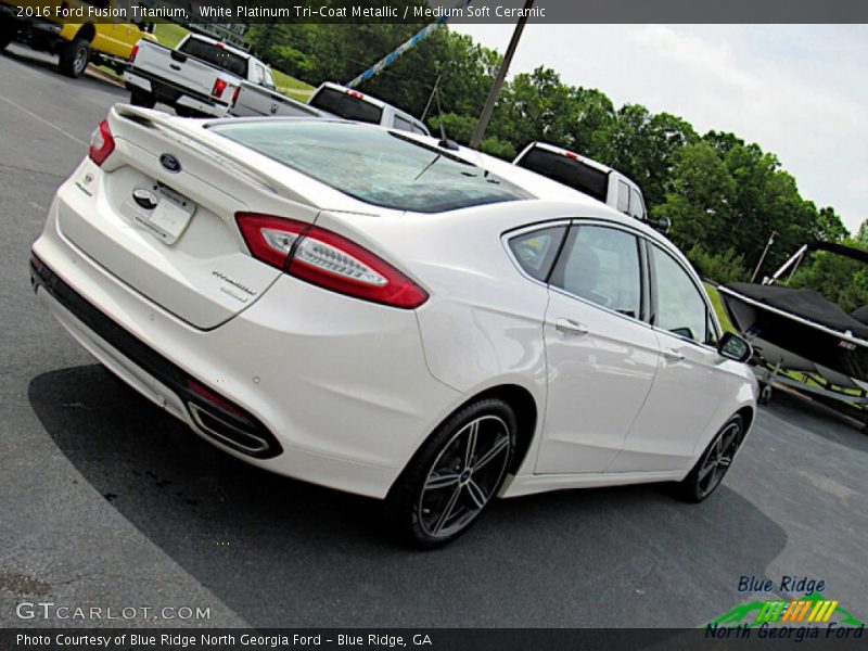 White Platinum Tri-Coat Metallic / Medium Soft Ceramic 2016 Ford Fusion Titanium