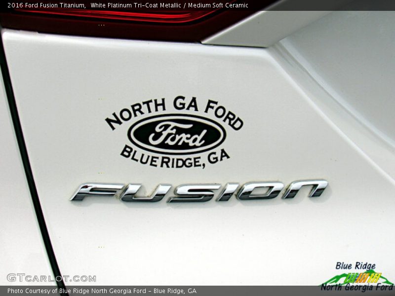 White Platinum Tri-Coat Metallic / Medium Soft Ceramic 2016 Ford Fusion Titanium