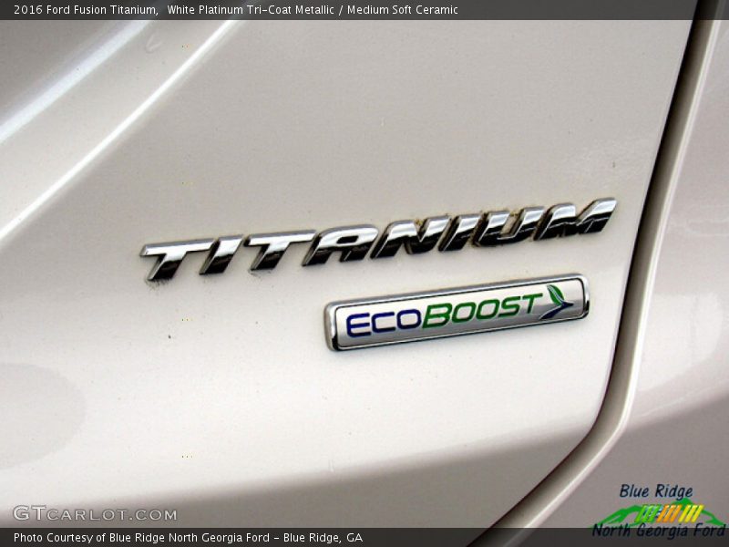 White Platinum Tri-Coat Metallic / Medium Soft Ceramic 2016 Ford Fusion Titanium