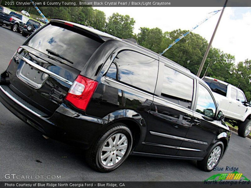 Brilliant Black Crystal Pearl / Black/Light Graystone 2015 Chrysler Town & Country Touring
