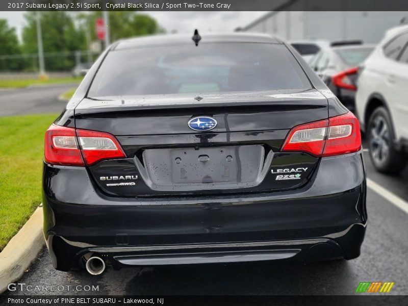 Crystal Black Silica / Sport Two-Tone Gray 2017 Subaru Legacy 2.5i Sport