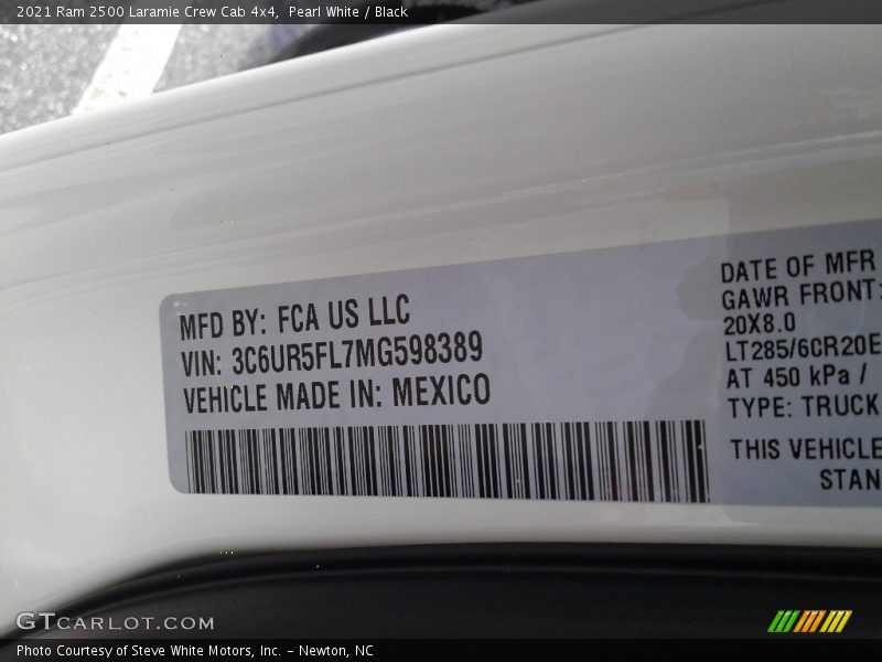 Pearl White / Black 2021 Ram 2500 Laramie Crew Cab 4x4