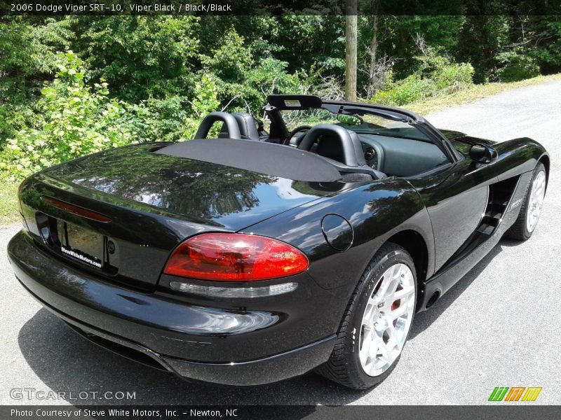 Viper Black / Black/Black 2006 Dodge Viper SRT-10