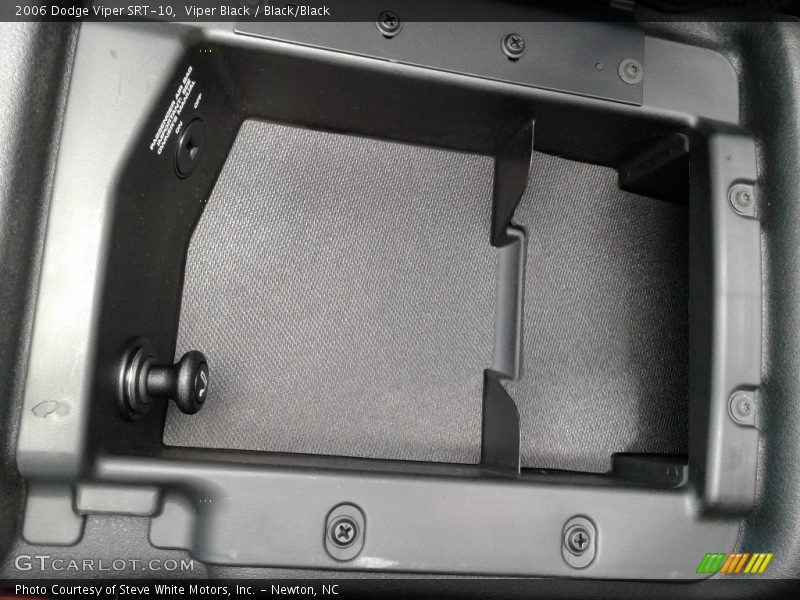 Viper Black / Black/Black 2006 Dodge Viper SRT-10