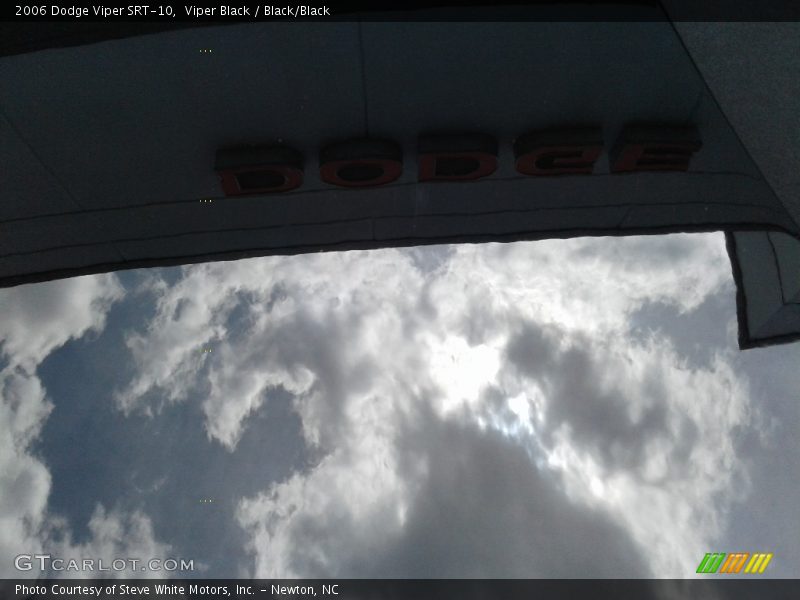 Viper Black / Black/Black 2006 Dodge Viper SRT-10