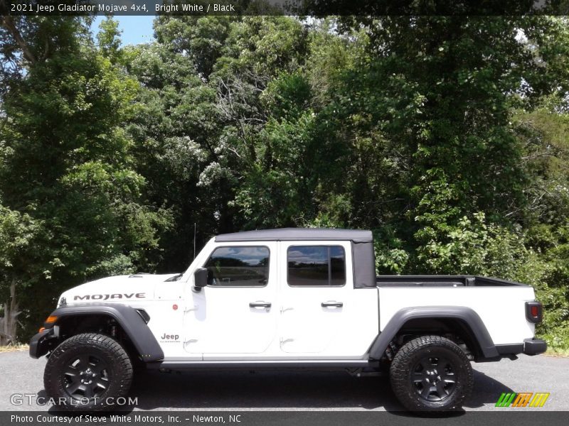 Bright White / Black 2021 Jeep Gladiator Mojave 4x4