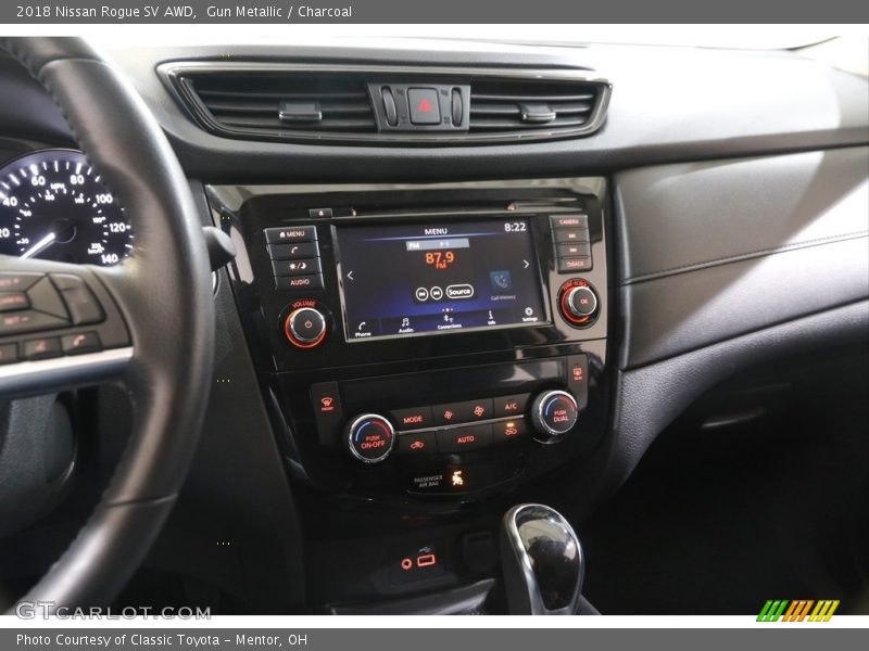 Gun Metallic / Charcoal 2018 Nissan Rogue SV AWD
