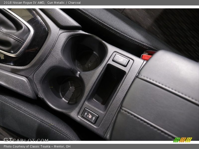 Gun Metallic / Charcoal 2018 Nissan Rogue SV AWD