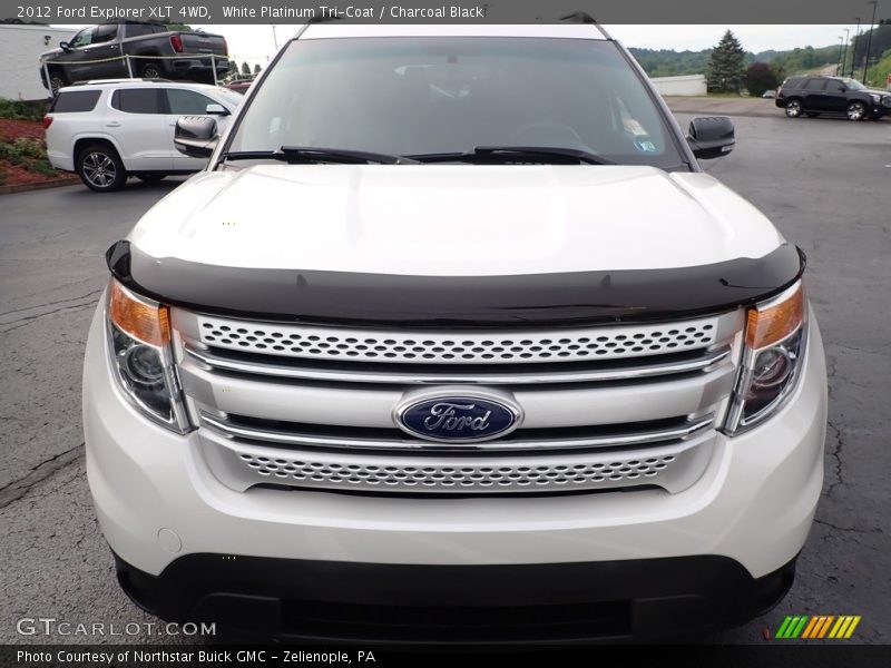White Platinum Tri-Coat / Charcoal Black 2012 Ford Explorer XLT 4WD