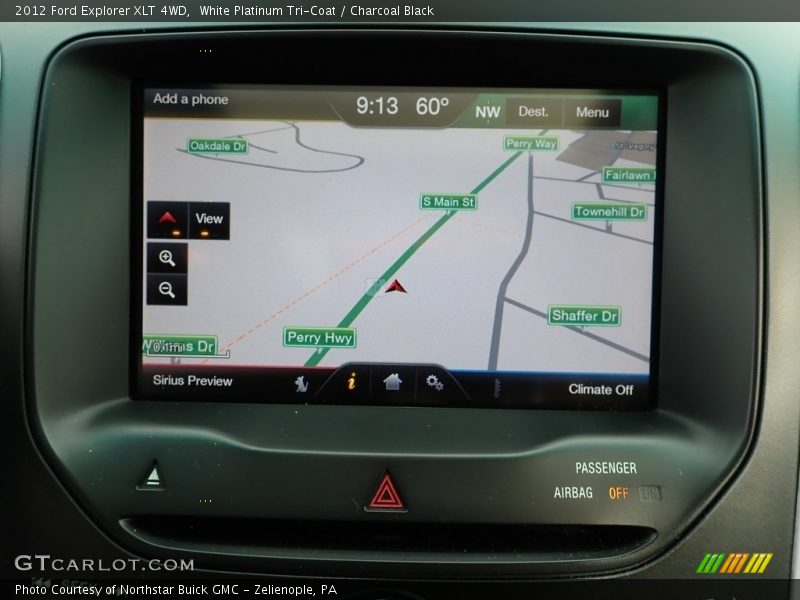White Platinum Tri-Coat / Charcoal Black 2012 Ford Explorer XLT 4WD