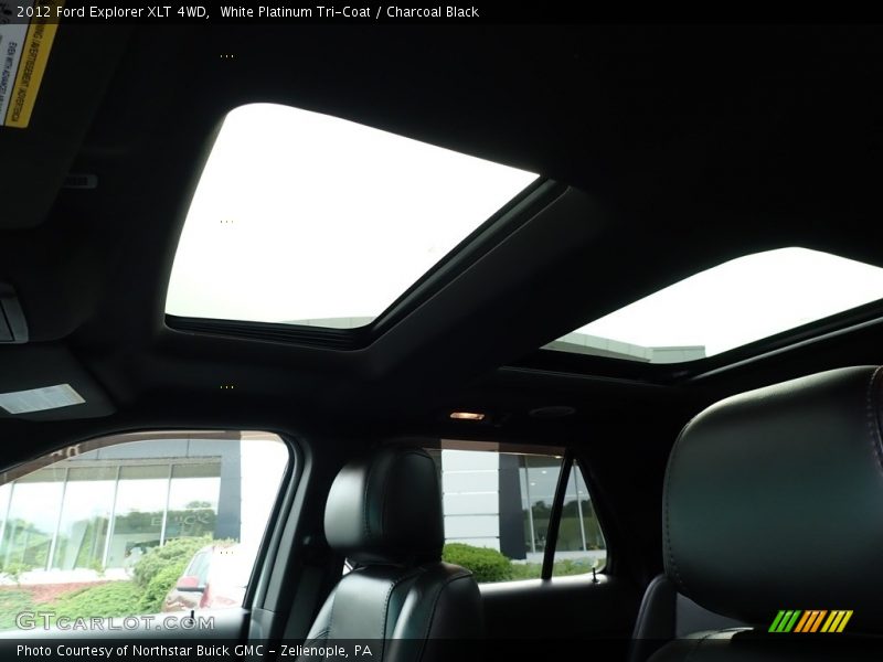 White Platinum Tri-Coat / Charcoal Black 2012 Ford Explorer XLT 4WD