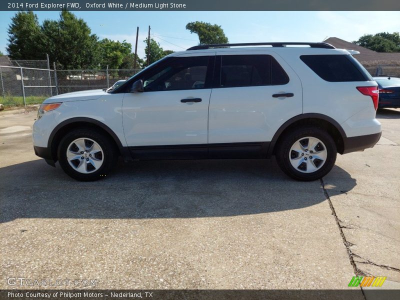 Oxford White / Medium Light Stone 2014 Ford Explorer FWD